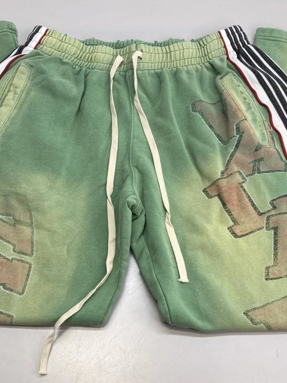 Vale Forever Mens Sweatpant Green Size M Talisman Logo Print Distressed Cotton